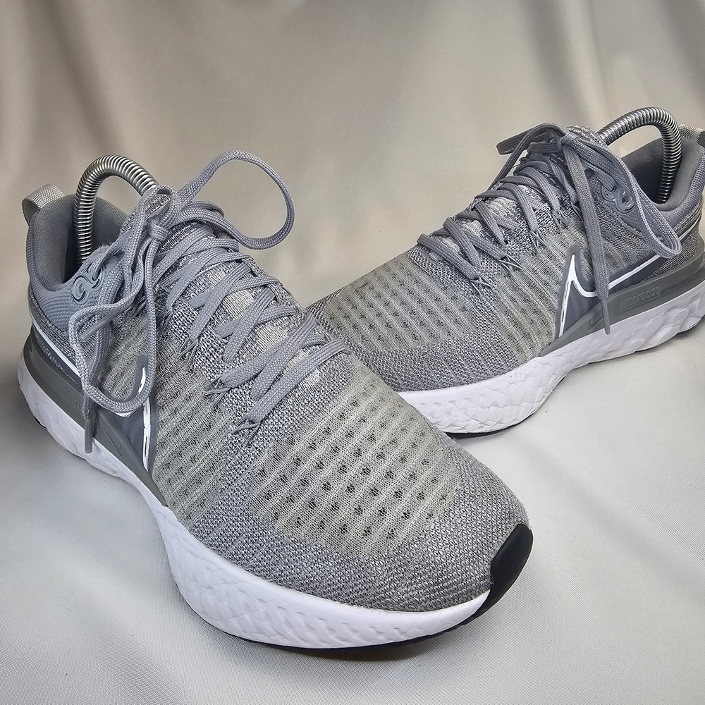 Nike React Infinity Run Flyknit Grey White CT2423-001 Women's Size 8.5 Running